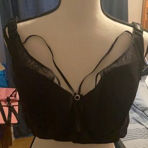 NWT Black Bra Size 46D